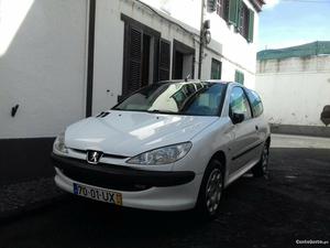Peugeot  Abril/03 - à venda - Comerciais / Van,