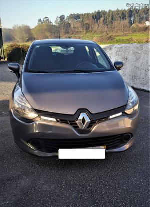 Renault Clio 1.5 Janeiro/14 - à venda - Ligeiros