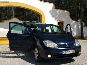 Renault Scénic 1.4 rxe com AC Maio/00 - à venda - Ligeiros