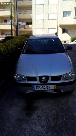 Seat Ibiza 5 portas Setembro/00 - à venda - Ligeiros