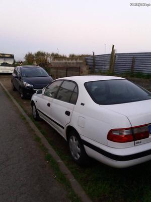 Toyota Carina Carina Agosto/94 - à venda - Ligeiros