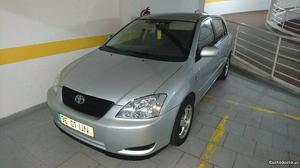 Toyota Corolla 2.0 d4d Janeiro/03 - à venda - Ligeiros