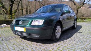 VW Bora 1.9 TDI Janeiro/99 - à venda - Ligeiros