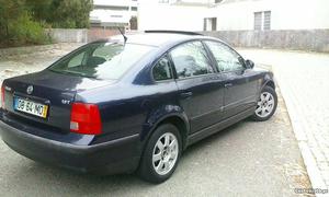 VW Passat 1.8Turbo Janeiro/99 - à venda - Ligeiros