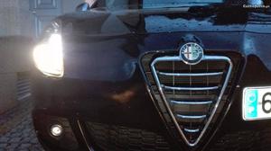 Alfa Romeo Giulietta 1.6 jtdm 110c Novembro/10 - à venda -