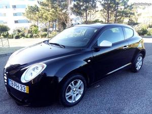 Alfa Romeo Mito 1.3 JTDM 95CV Fevereiro/10 - à venda -