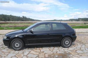 Audi A3 1.9 tdi 90 CV Maio/00 - à venda - Ligeiros