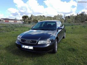 Audi A4 Negociavel Dezembro/98 - à venda - Ligeiros