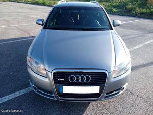 Audi A4 avant sline Dezembro/05 - à venda - Ligeiros