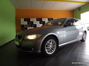 BMW 318 D Touring Navigation Maio/11 - à venda - Ligeiros
