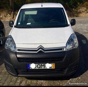 Citroën Berlingo HDI Outubro/15 - à venda - Comerciais /