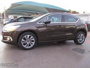 Citroën DS4 1.6 e-HDI Julho/13 - à venda - Ligeiros