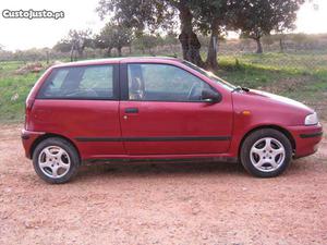 Fiat Punto 1.7 Diesel 5 lugares Abril/96 - à venda -