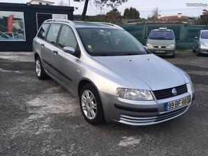 Fiat Stilo Multiwagon V Fevereiro/06 - à venda -