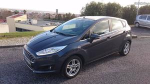 Ford Fiesta 1.0T E.B. Automatico Maio/14 - à venda -