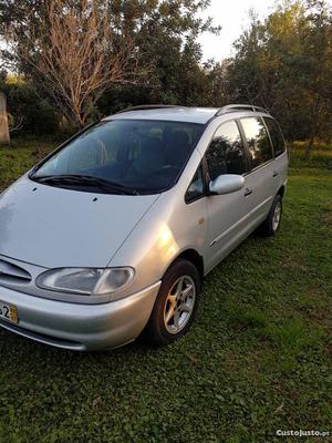 Ford Galaxy 110cv Julho/99 - à venda - Monovolume / SUV,