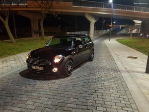 MINI Clubman Cooper d Agosto/10 - à venda - Ligeiros