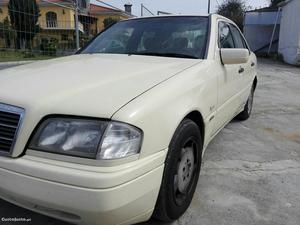 Mercedes-Benz C 220 C220D Junho/97 - à venda - Ligeiros