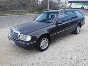 Mercedes-Benz E 250 w Cilindros) Abril/96 - à venda -