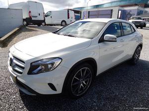 Mercedes-Benz GLA D CDI Setembro/15 - à venda -