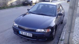 Mitsubishi Lancer 1.3 Julho/96 - à venda - Ligeiros