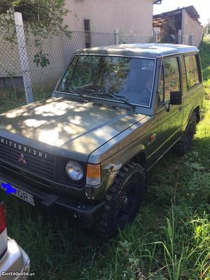 Mitsubishi Pajero 2.5 TD Agosto/89 - à venda - Pick-up/