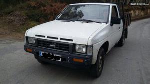 Nissan Pick Up 4 lug Outubro/90 - à venda - Pick-up/