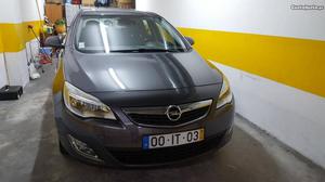 Opel Astra 1.7 CDTI 125cv Sport Fevereiro/10 - à venda -