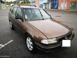 Opel Astra 1.7 TDs Caravan Outubro/97 - à venda - Ligeiros