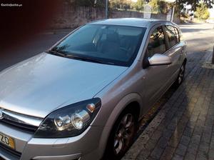 Opel Astra 1.7 cdti 100 cv Novembro/04 - à venda - Ligeiros