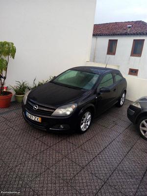 Opel Astra GTC 1.7 CDTI Maio/05 - à venda - Ligeiros