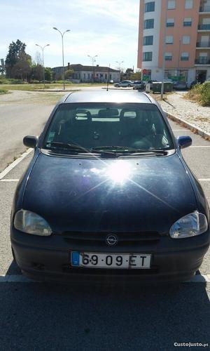 Opel Corsa 1.2i swing Janeiro/95 - à venda - Ligeiros