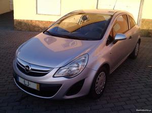 Opel Corsa 1.3 CDTi Van Fevereiro/11 - à venda - Comerciais
