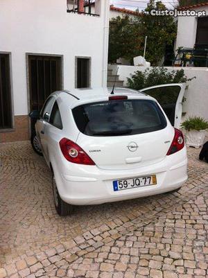 Opel Corsa 1.3 (IVA dedutível) Agosto/10 - à venda -