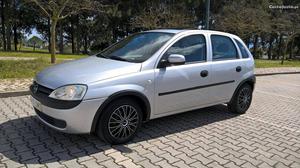 Opel Corsa 1.7 DTI 5 Lugares Dezembro/02 - à venda -