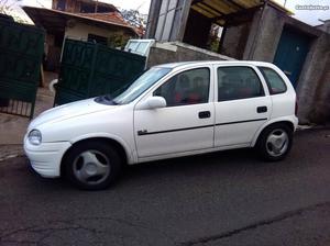 Opel Corsa B 1.4cc Dezembro/94 - à venda - Ligeiros