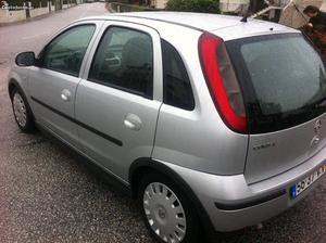 Opel Corsa Turbo Diesel Dezembro/04 - à venda - Ligeiros