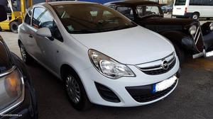 Opel Corsa Van 1.3 CDTi Outubro/13 - à venda - Comerciais /