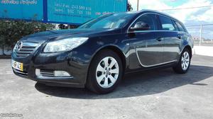 Opel Insignia Sport Tourer 2.0 Maio/13 - à venda - Ligeiros