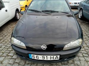 Opel Tigra 16v Agosto/96 - à venda - Ligeiros Passageiros,