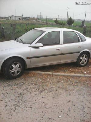 Opel Vectra 2.0 turbo diesel Novembro/98 - à venda -