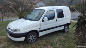 Peugeot Partner 1.9D Dezembro/07 - à venda - Comerciais /