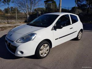 Renault Clio 1.5 DCI C/AC Janeiro/11 - à venda - Comerciais