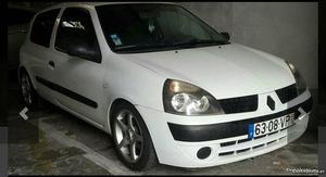 Renault Clio dci Outubro/03 - à venda - Comerciais /