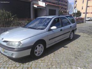 Renault Laguna  Dezembro/00 - à venda - Ligeiros