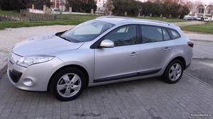 Renault Mégane 1.5 dCi Dezembro/11 - à venda - Ligeiros