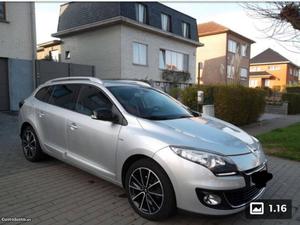 Renault Mégane Bose Maio/13 - à venda - Ligeiros