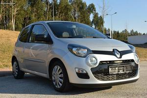 Renault Twingo 1.5 dCi 85Cv Março/12 - à venda - Ligeiros