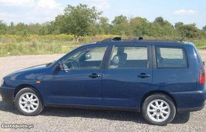 Seat Cordoba vario Outubro/97 - à venda - Ligeiros