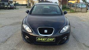 Seat Leon 1.6TDI SPORT Julho/10 - à venda - Ligeiros